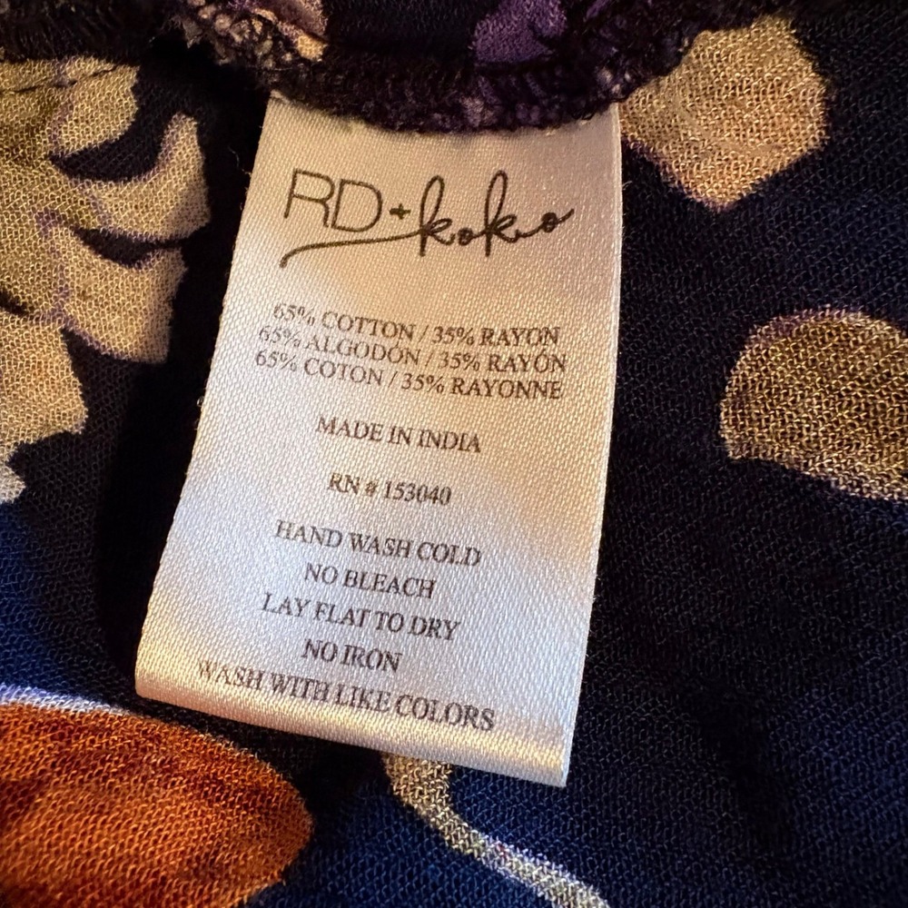 RD + Koko Women Navy Blue Floral Boho Peplum Peasant Top Embroidered V-Neck L - Picture 8 of 8